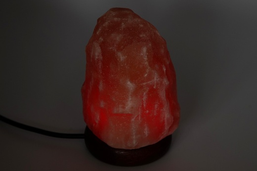 Solná lampa na USB barevná 11,5 cm