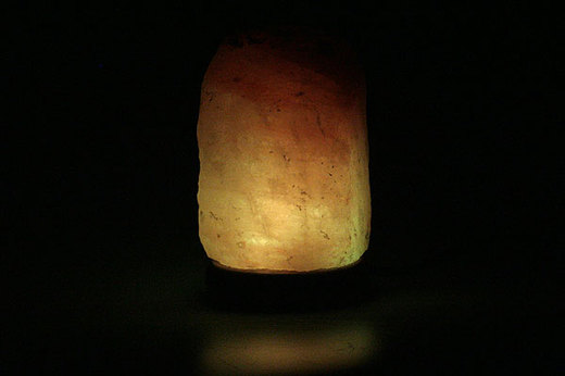 Solná lampa na USB barevná